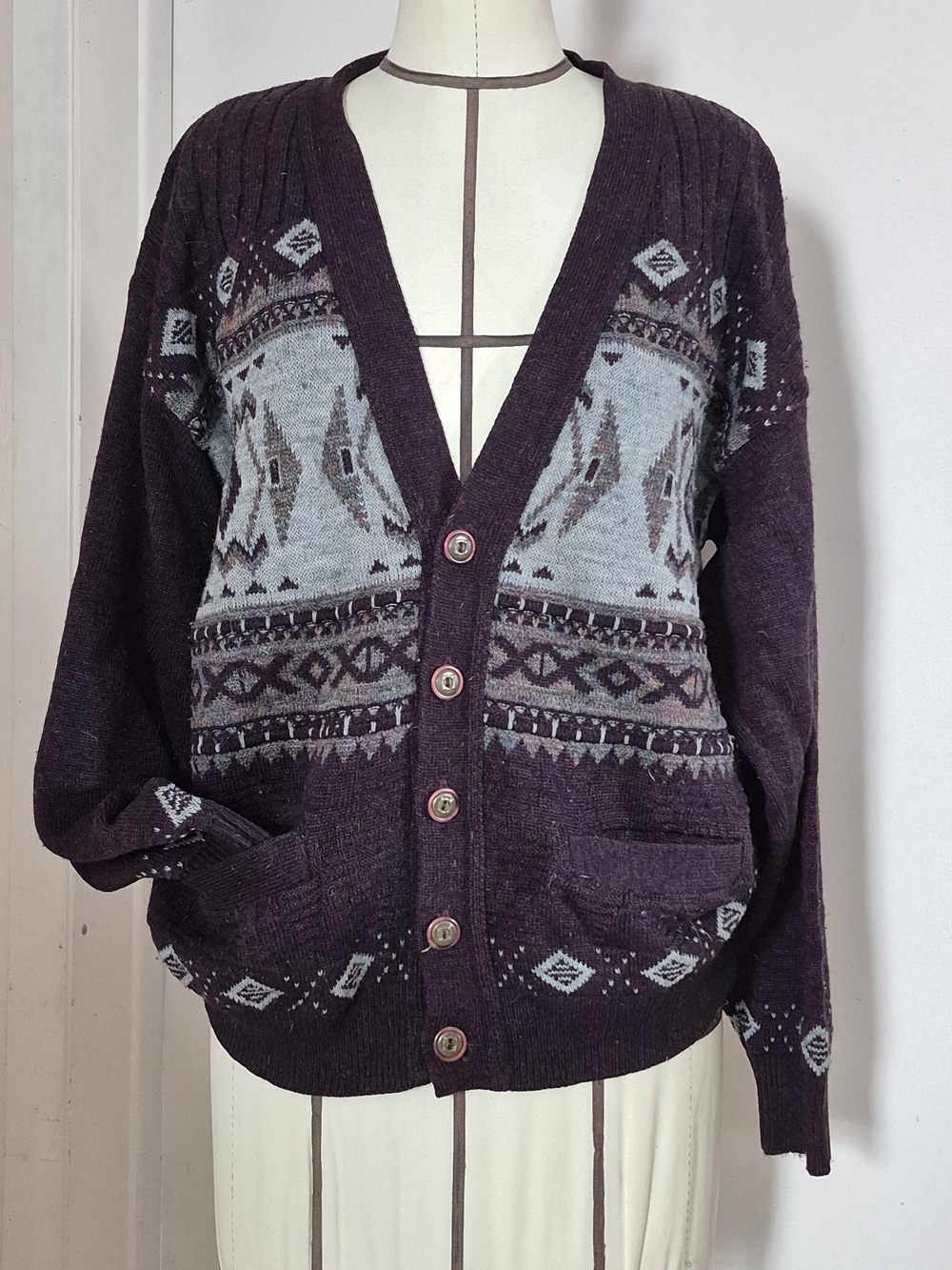 Vintage Men's Plum Patterned Button-Front Cardigan Sweater